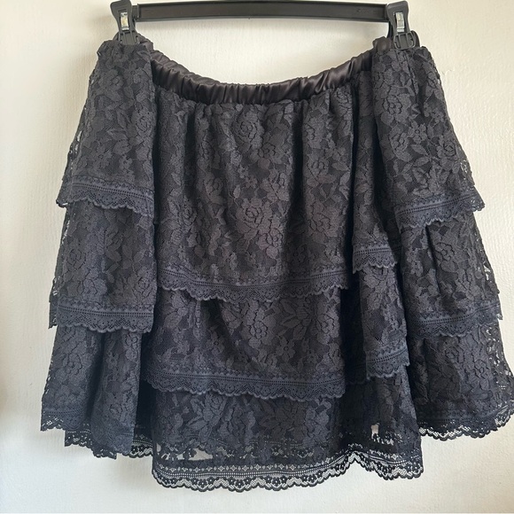Cosmic Aura Black Lacey Tiered Mini Boho Witchy Skirt w Bow Size 3X - Picture 3 of 5